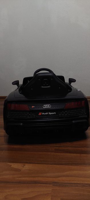 Електромобіль RAMIZ Audi R8 LIFT + пульт дистанційного керування