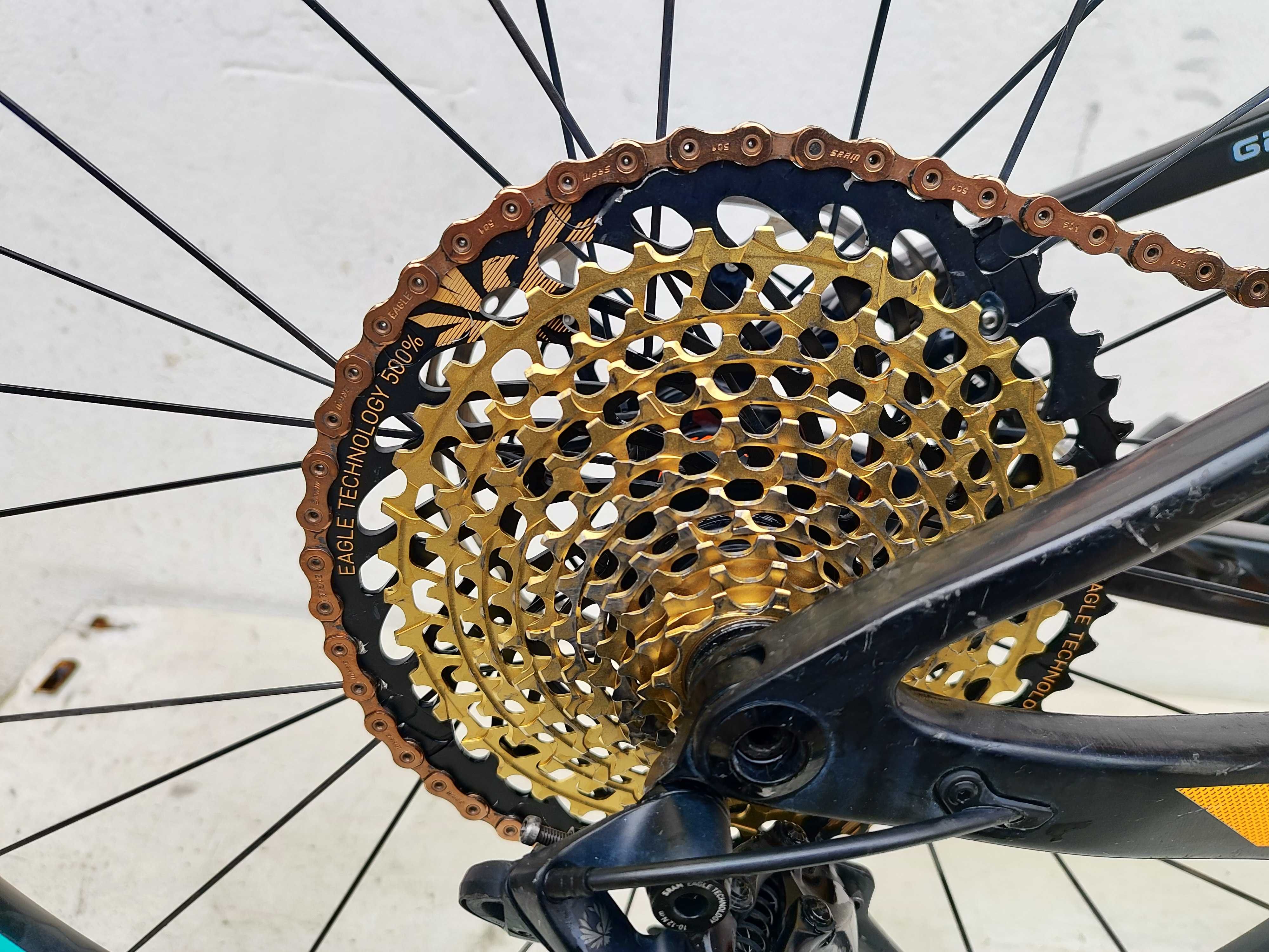 SCOTT SPARK 700 PLUS TUNED rozmiar M koła 27,5 rocznik 2017