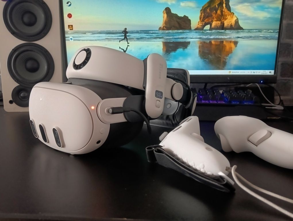 Meta Quest 3 + Bobovr S3Pro + kabel do ładowania 5 metrów