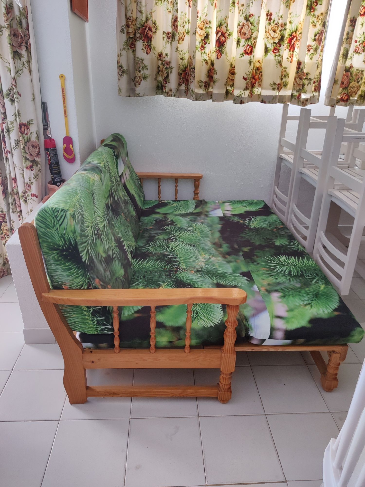 Sofa Cama - estrutura pinho