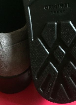 Дизайнерські сліпони на міху 39р