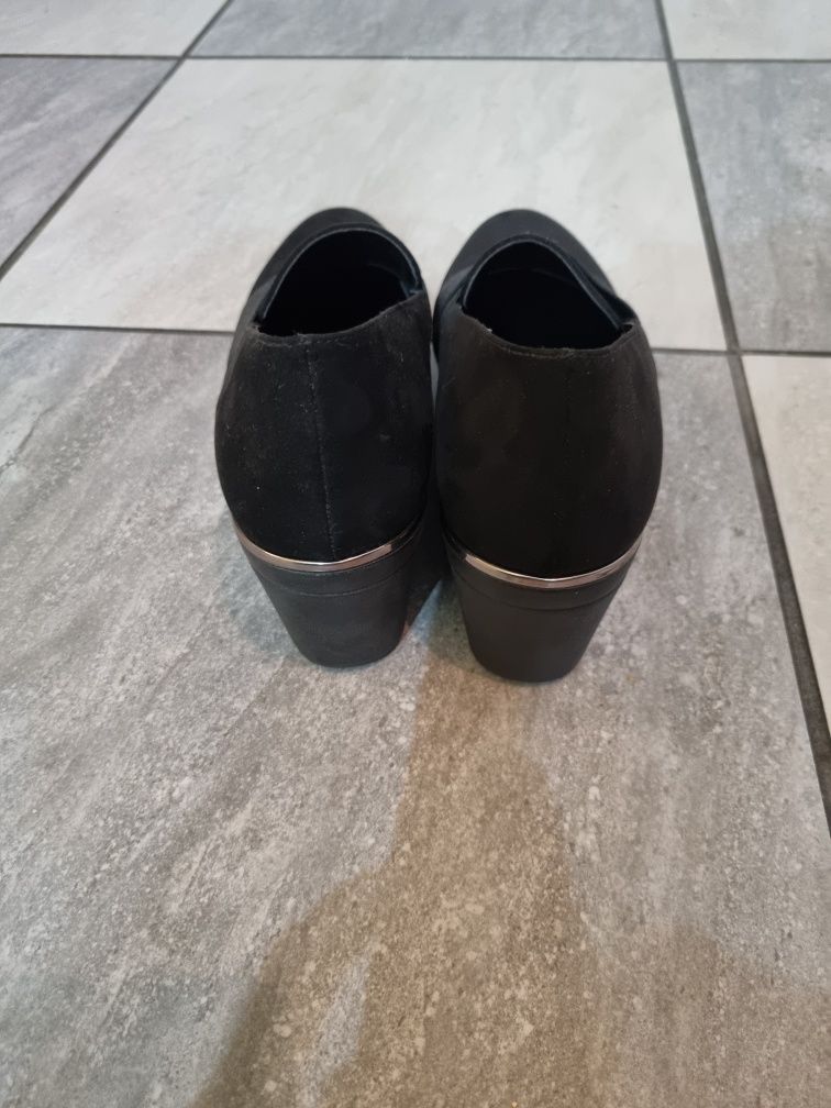 Nowe skórzane buty WITTCHEN, 40,