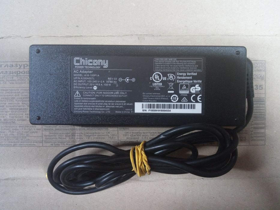 Chicony 100W 20V 5А 5,5х2.5 Оригінал Блок питания живлення