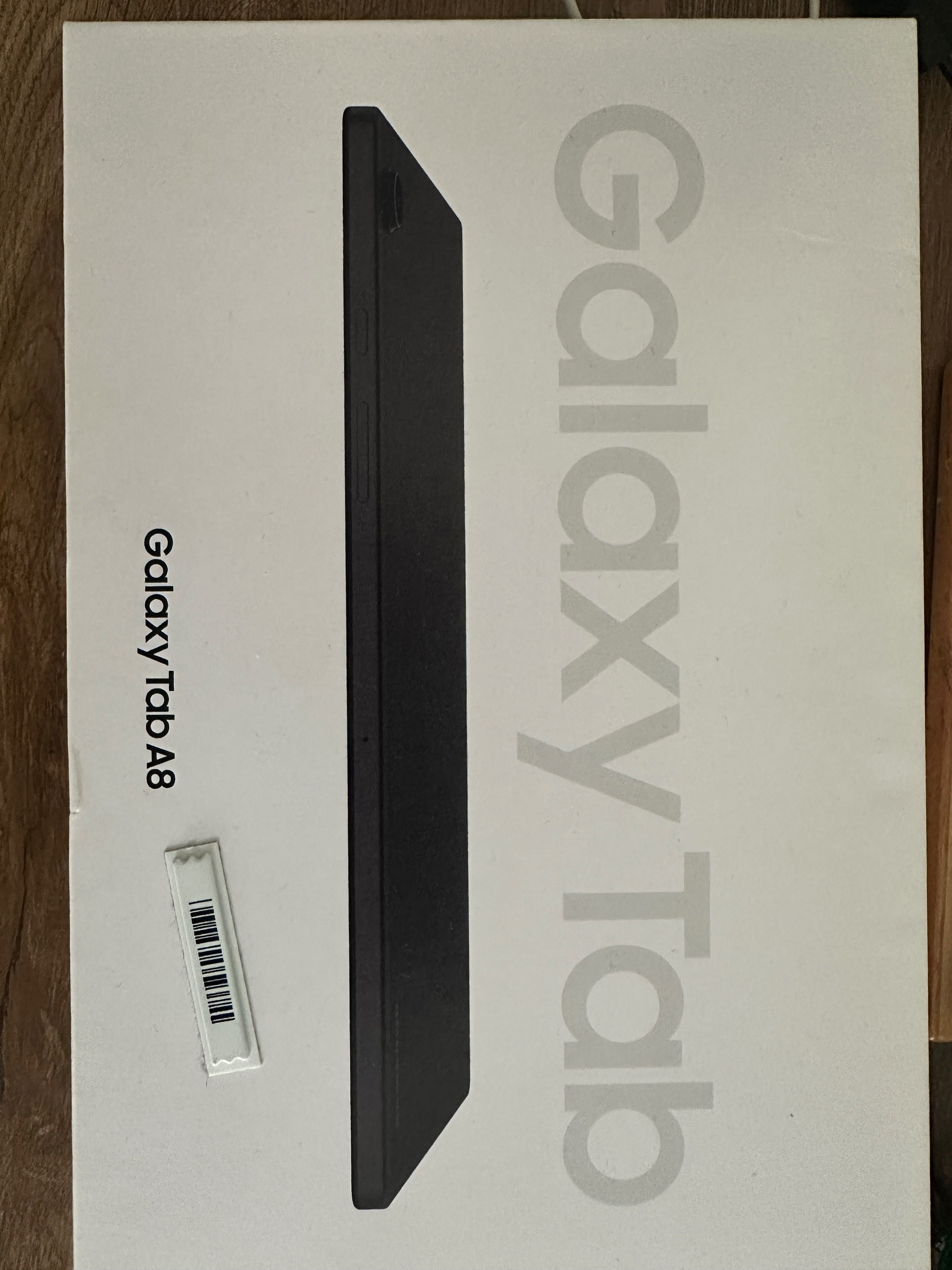 Tablet: Galaxy Tab A8