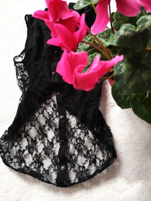 Koronkowa bluzka mgiełka zwiewna z kołnierzem czarna goth m gothic
