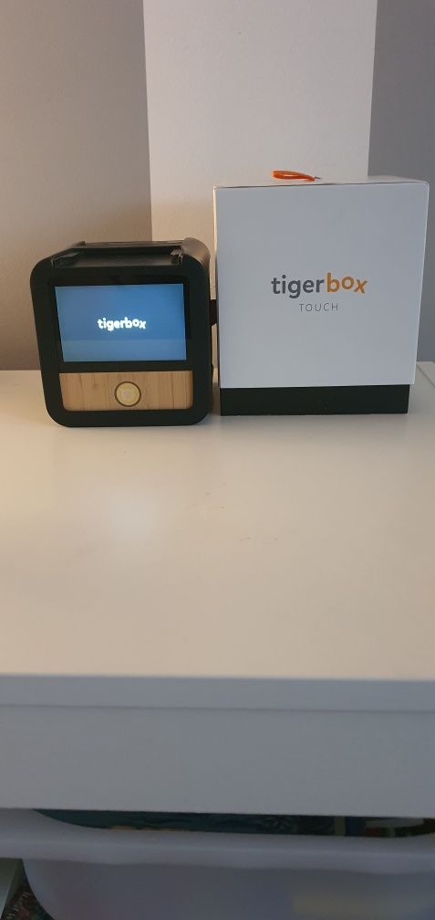 Głośnik przenośny Tigerbox TOUCH czarny wersja niemiecka