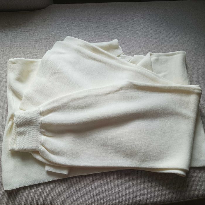 Komplet  damski dwuczęściowy