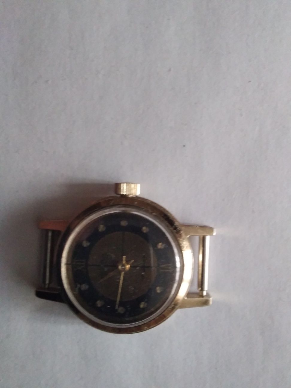 Продам женские часы позолоченные марки слава