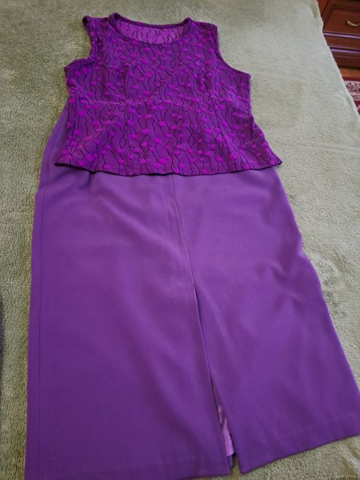 Костюм-трійка жіночий зі спідницею розмір 50