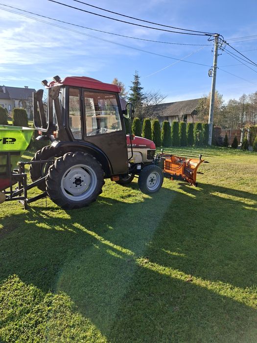 Sprzedam traktor Yanmar EF227 do odśnieżania