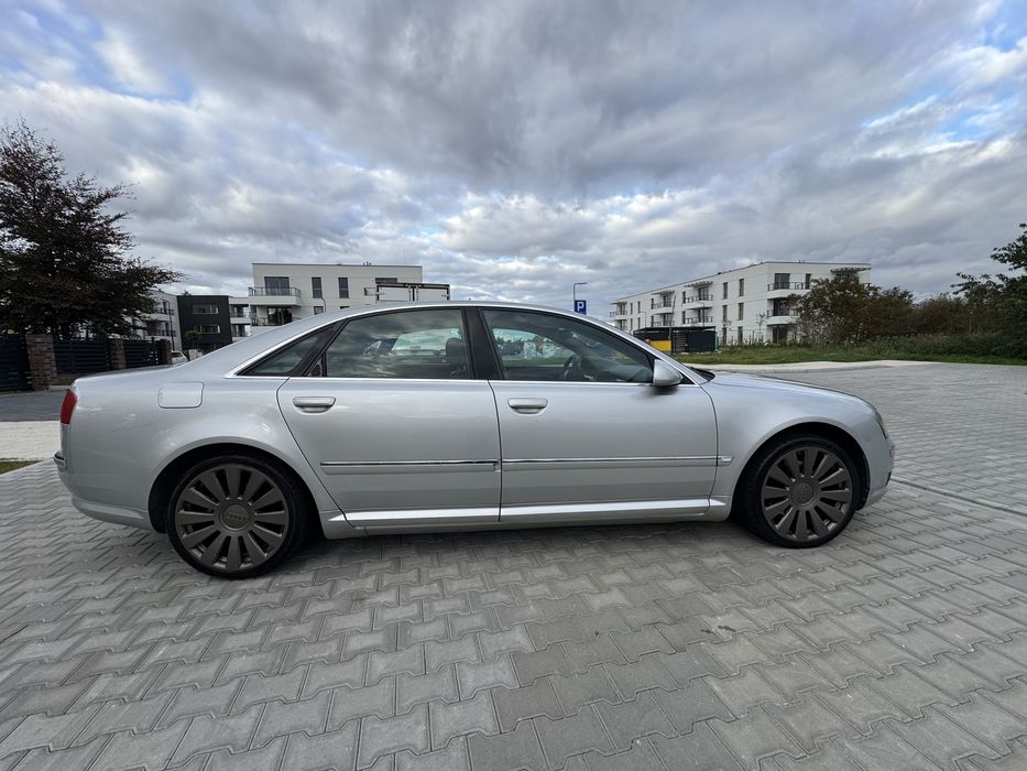 Audi A8 D3 3.0TDI 240KM * Quattro * AUTOMAT * NOWY ROZRZAD