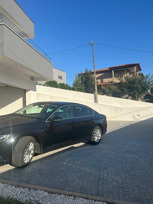 Vendo Volkswagen Passat