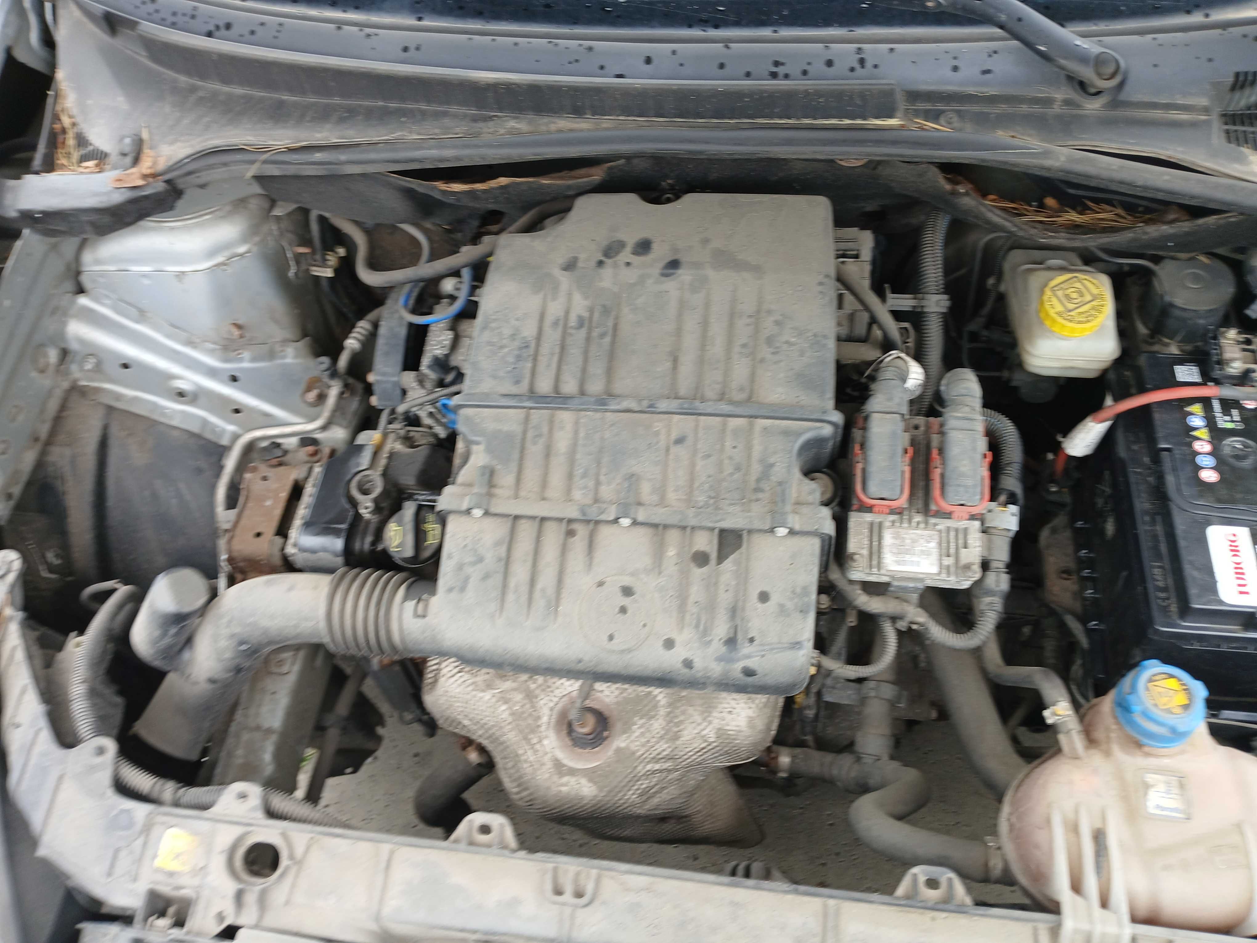 Fiat Grande Punto 1.4 2006r.