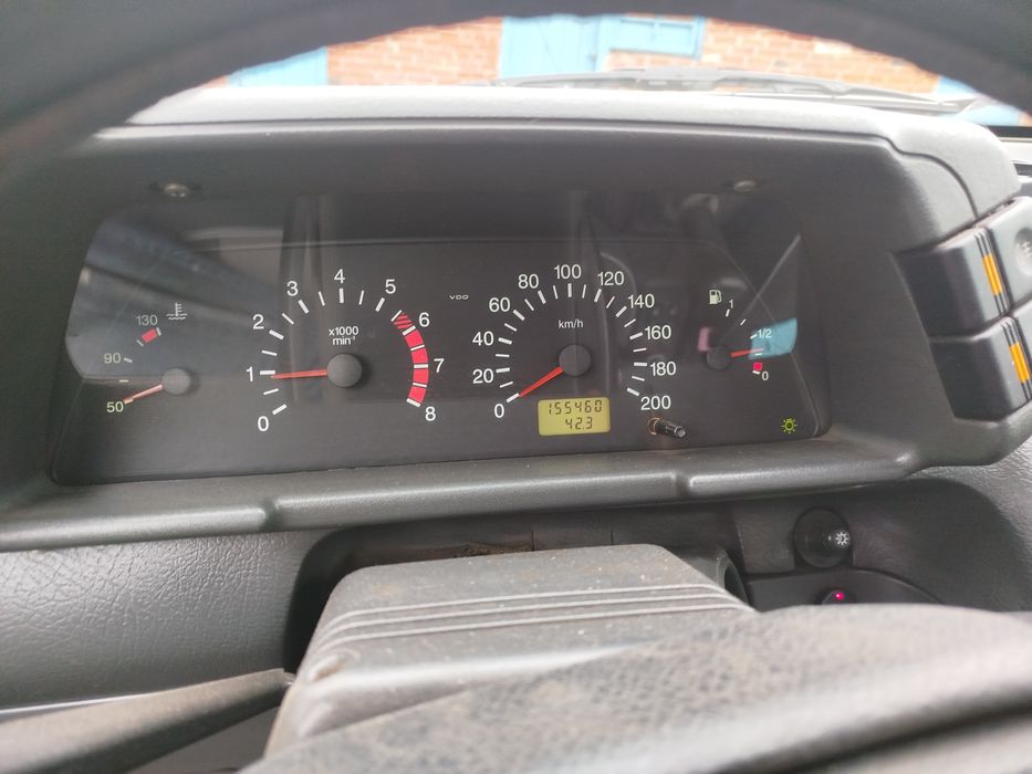 Продам ВАЗ универсал 21112