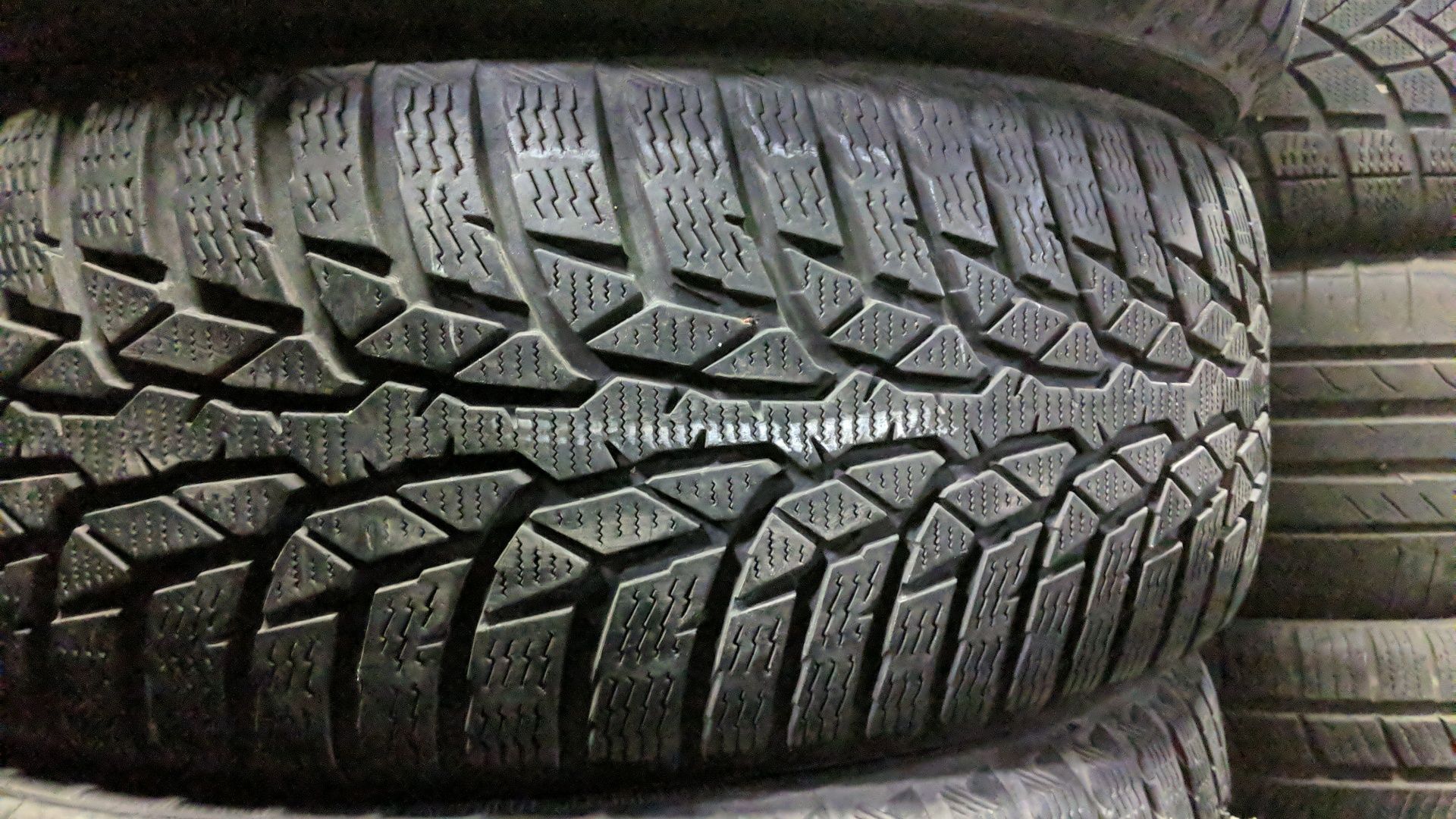 235/55R170 Nokian 19рік