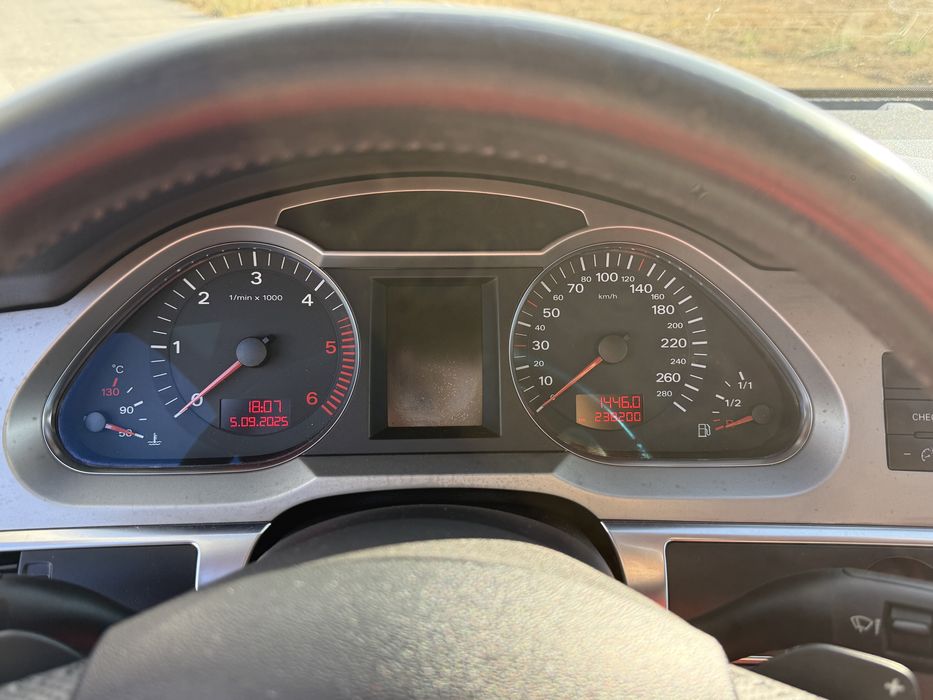 AUDI A6 2.0 TDI (C6)