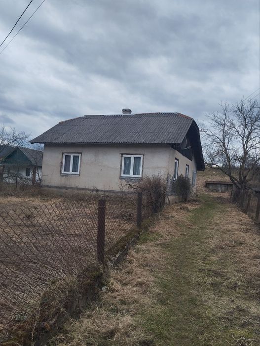 Продається будинок в селі Спас