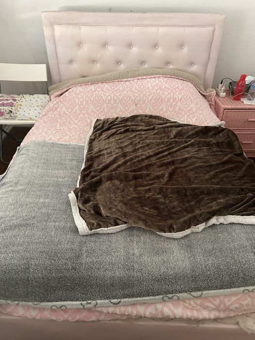 URGENTE! Cama de casal