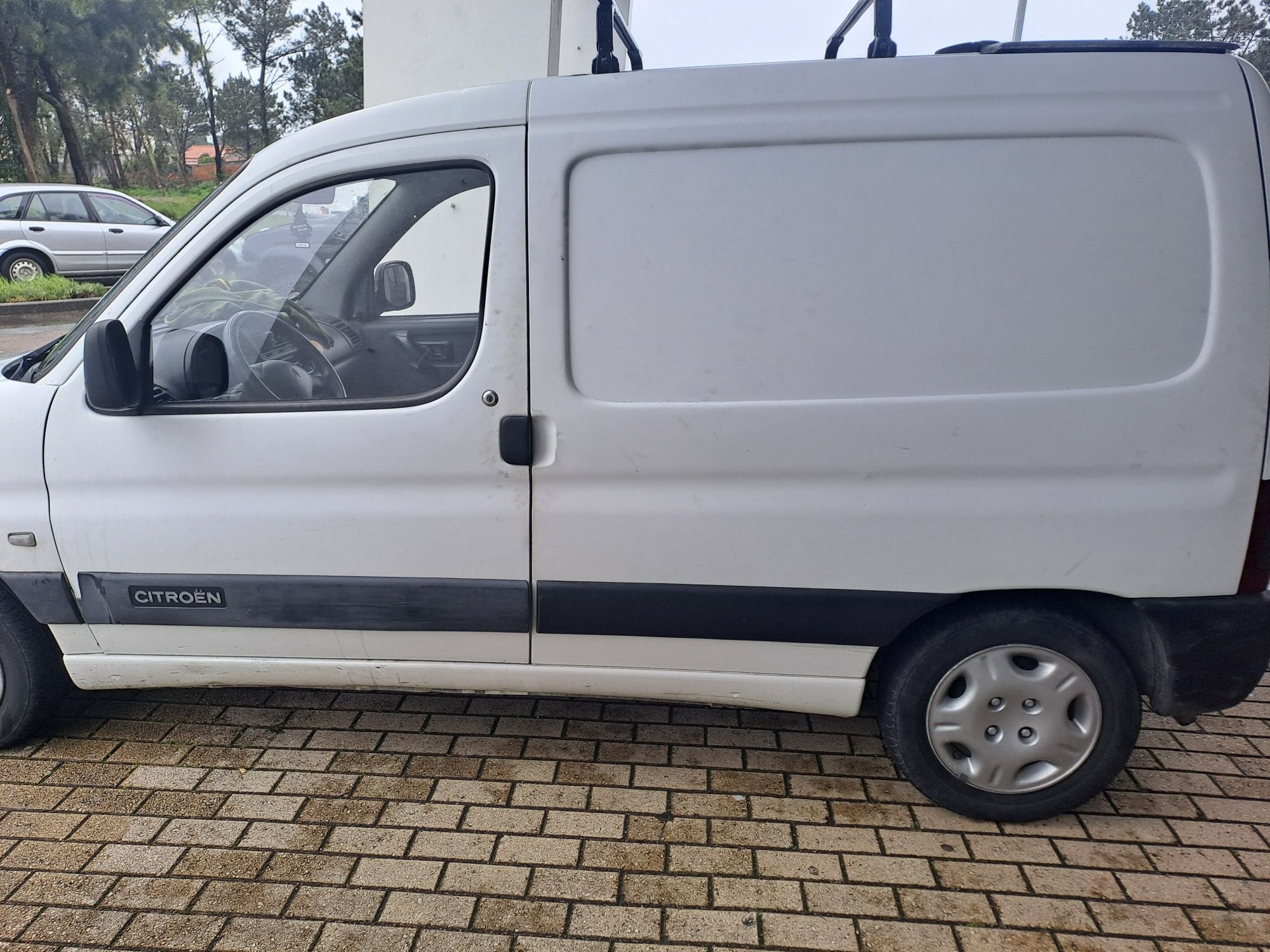 Carrinha comercial 2 lugares