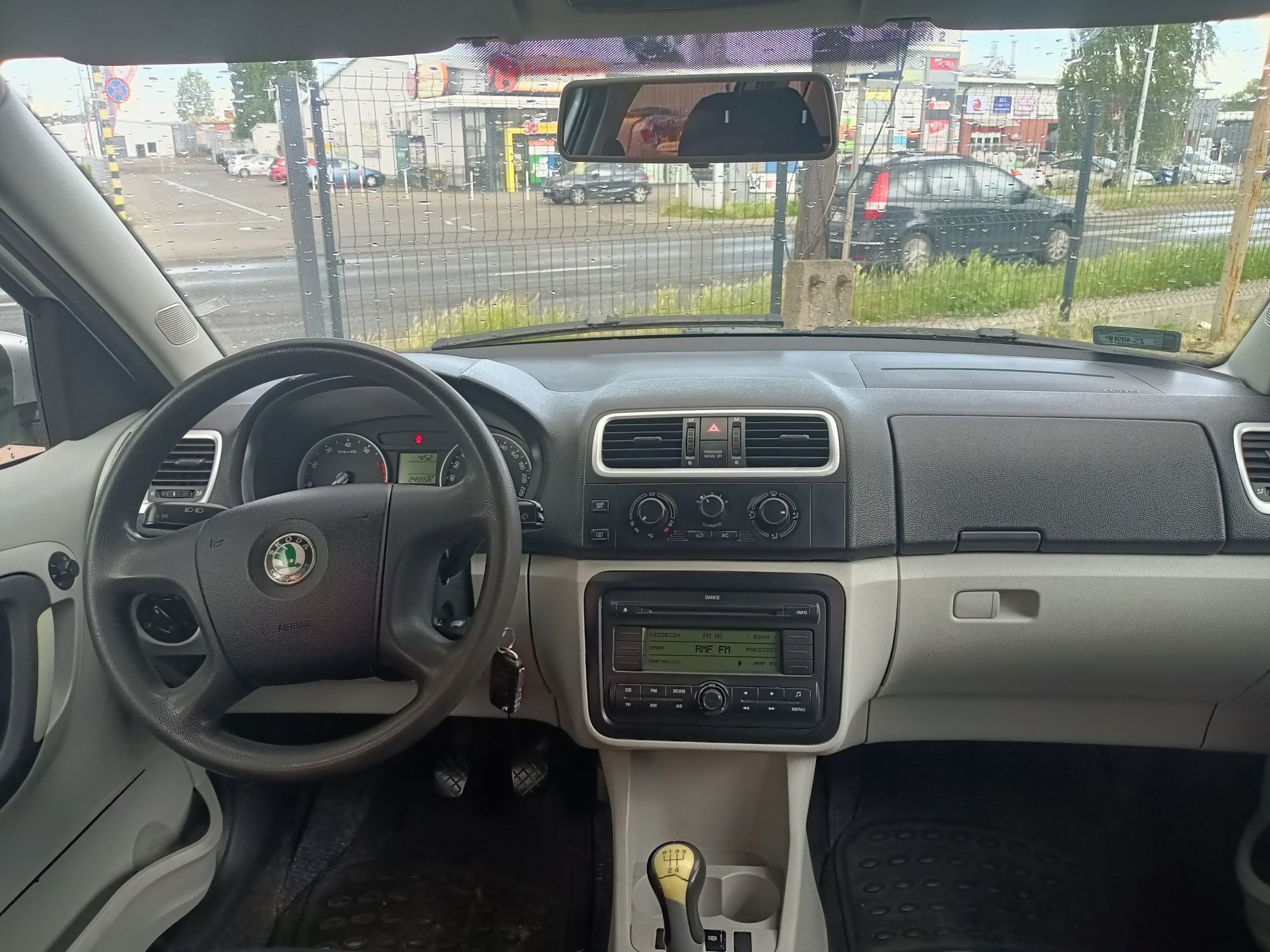 Skoda Roomster 1,2 benzyna klima sprawna długo opłaty