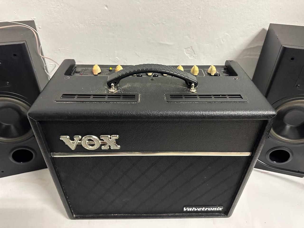 Wzmacniacz combo gitarowo VOX VT20+