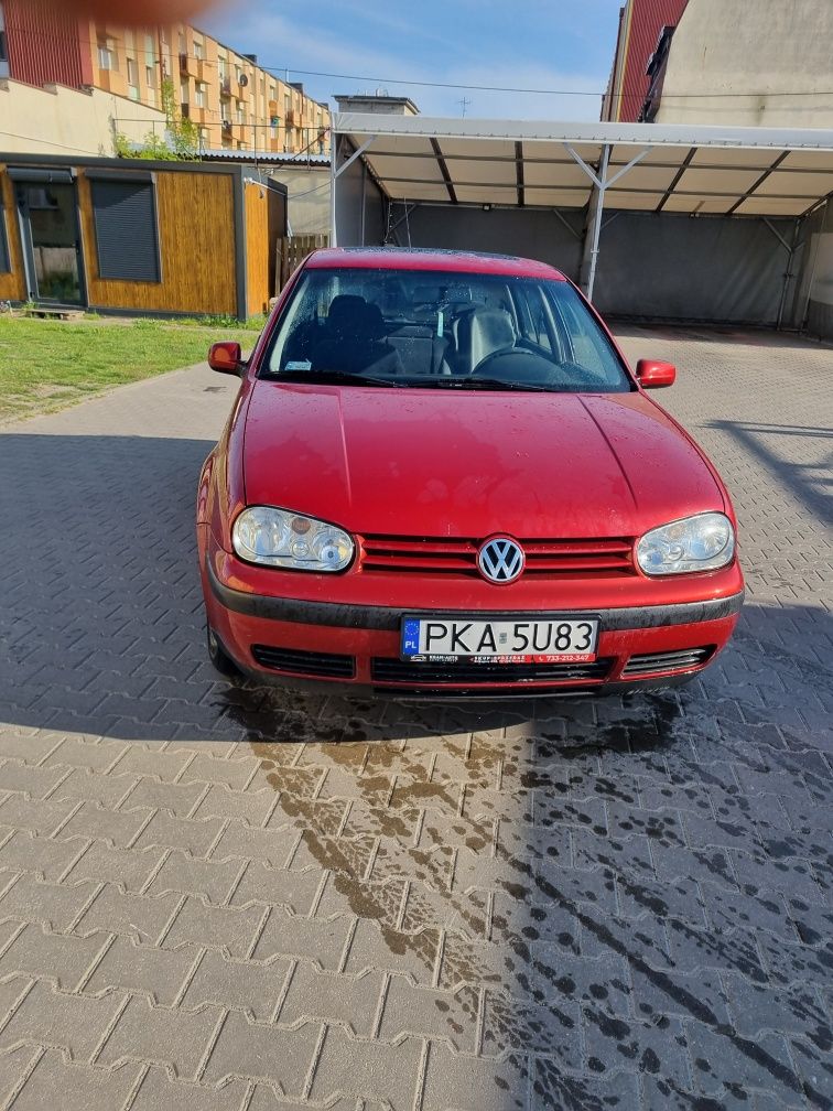 Sprzedam golfa 1.4