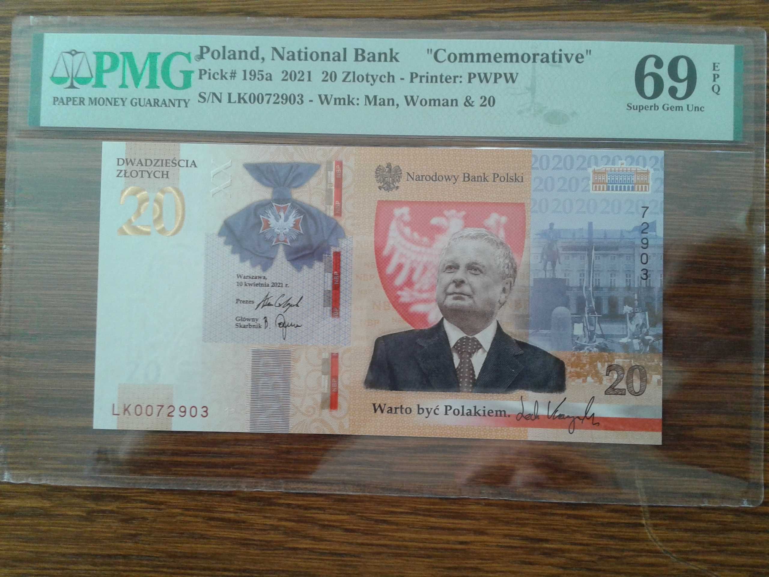 banknot kolekcjonerski- 20 zł Lech Kaczyński - 2021 grading  PMG 69