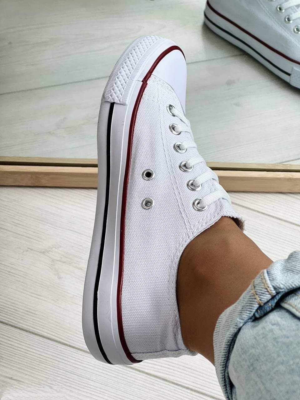 Женские кеды в стиле Converse