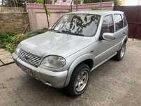 Chevrolet Niva 2004 I поколение •1.7 MT (80 л.с.) 4х4•Base