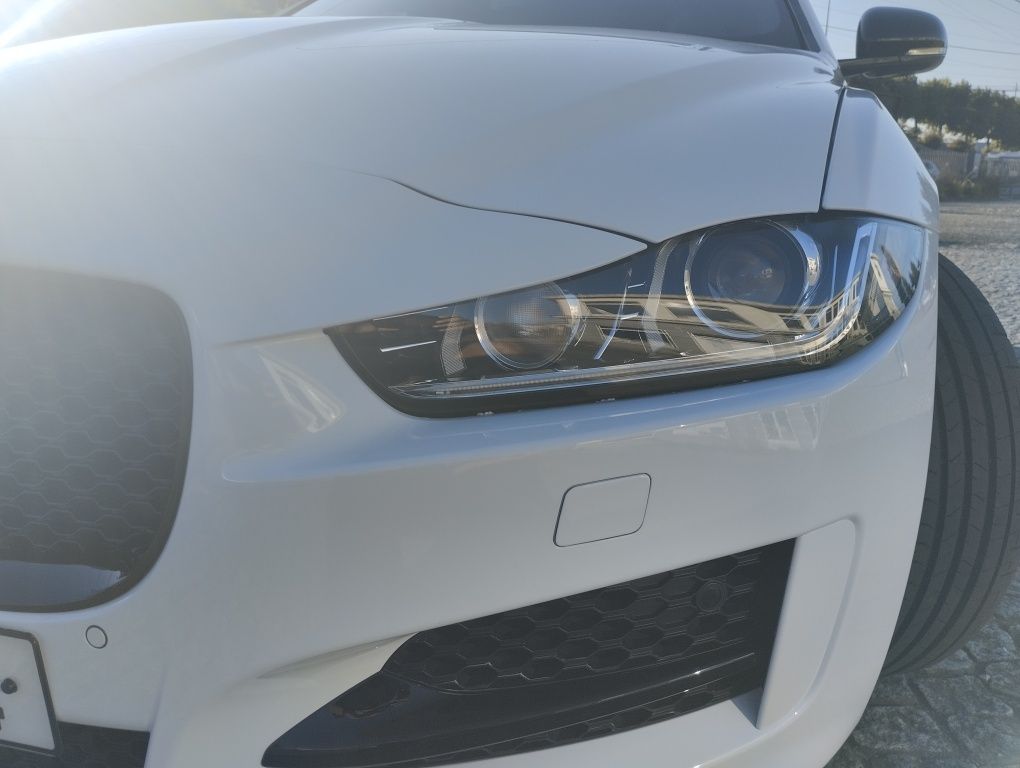 Jaguar xe r sport