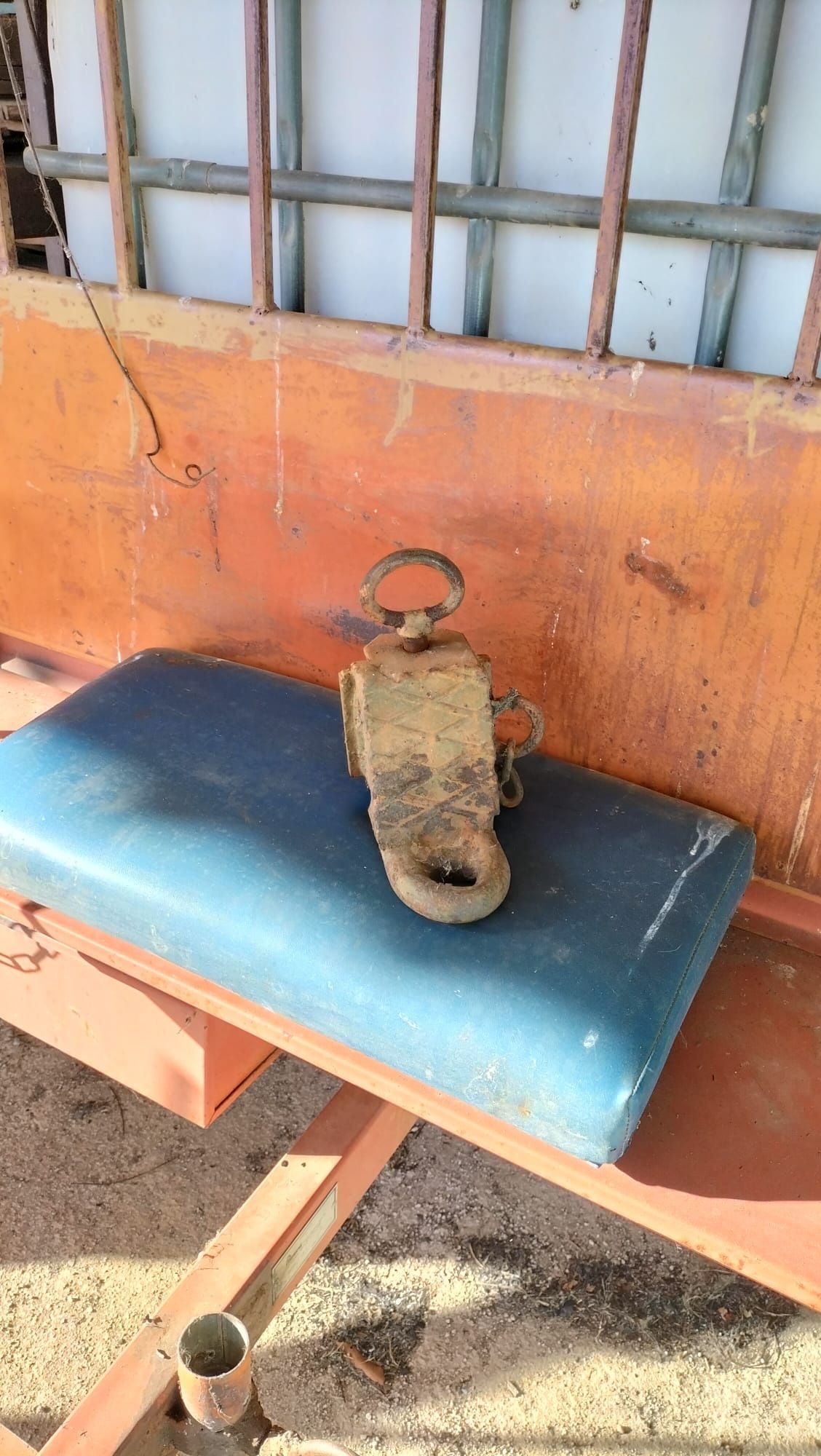 Reboque de tractor - usado