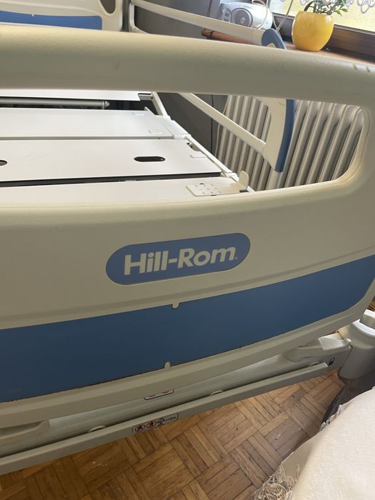 Łóżko rehabilitacyjne/szpitalne Hill-Rom serii 900