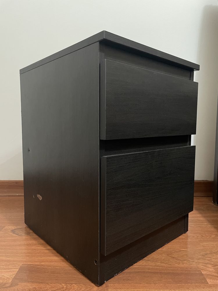 Mesa de cabeceira Malm (duas)