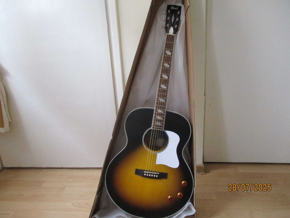 Gitara Akustyczno-Elektryczna Cort CJ-Retro , Gwarancja, Nieużywana