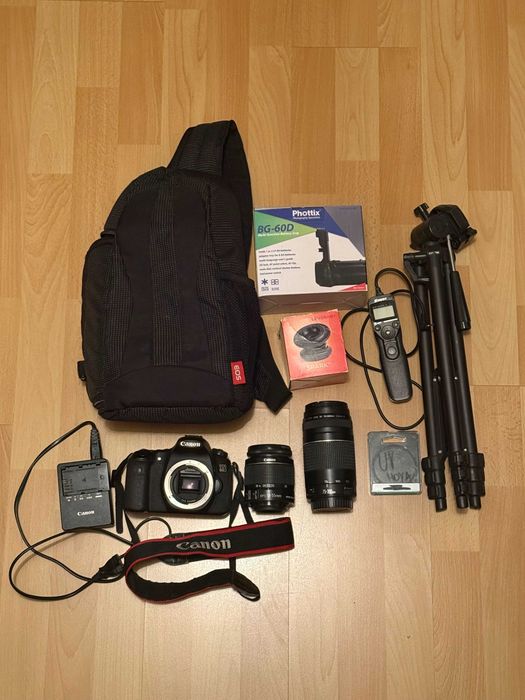 Canon EOS 60D + 3 об’єктиви + аксесуари