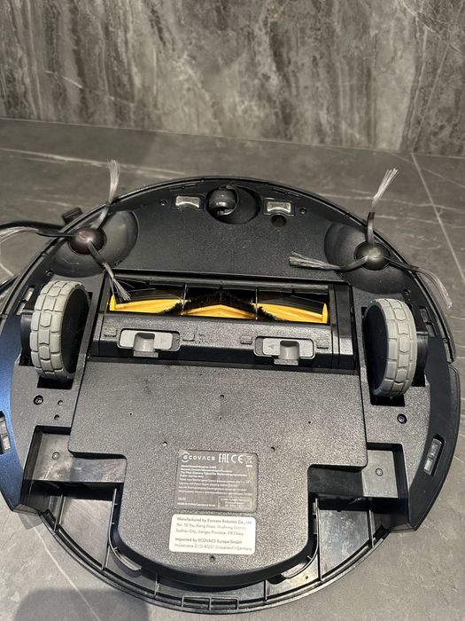 Робот-пилосос ECOVACS DEEBOT OZMO 950