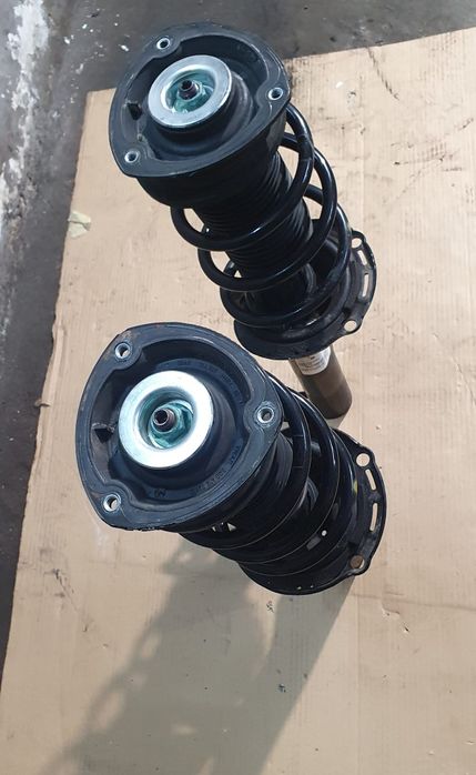 Amortyzatory przod vw skoda 031fl