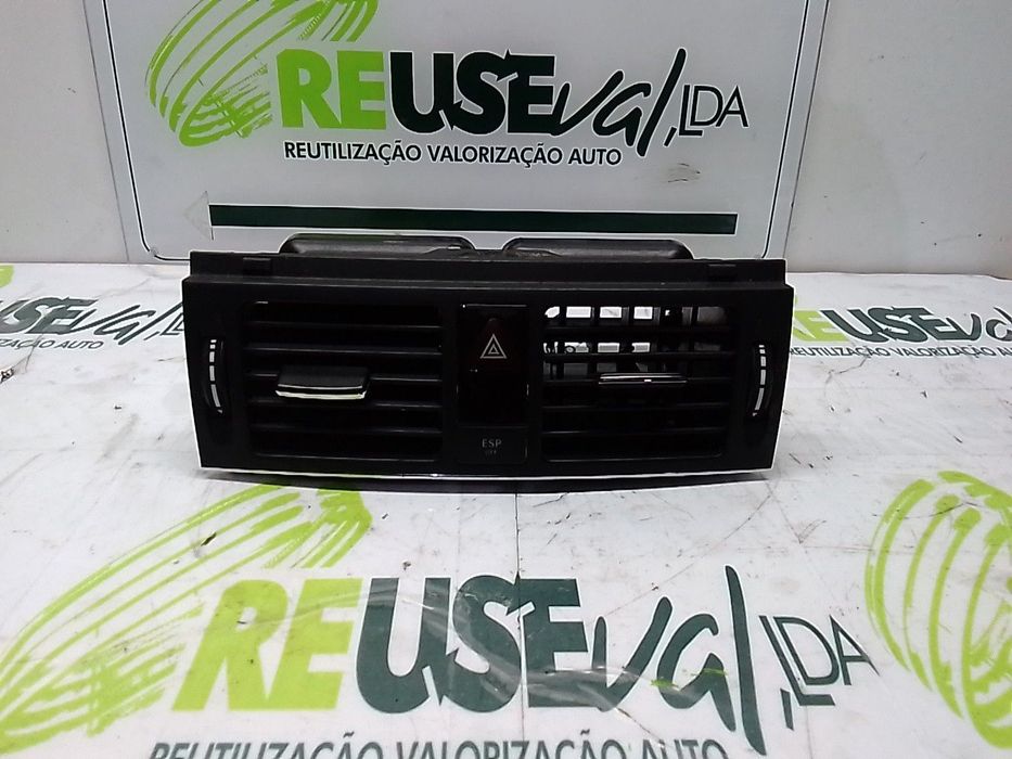 Grelha Central De Ventilação Mercedes-Benz C-Class (W204)