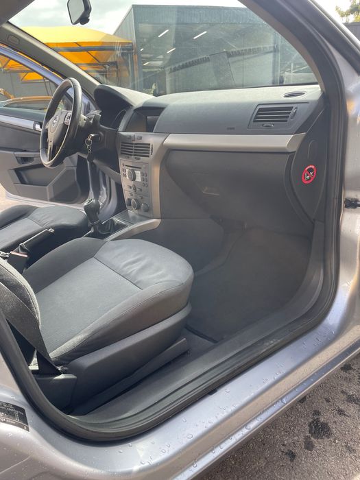 Opel astra cdti.
