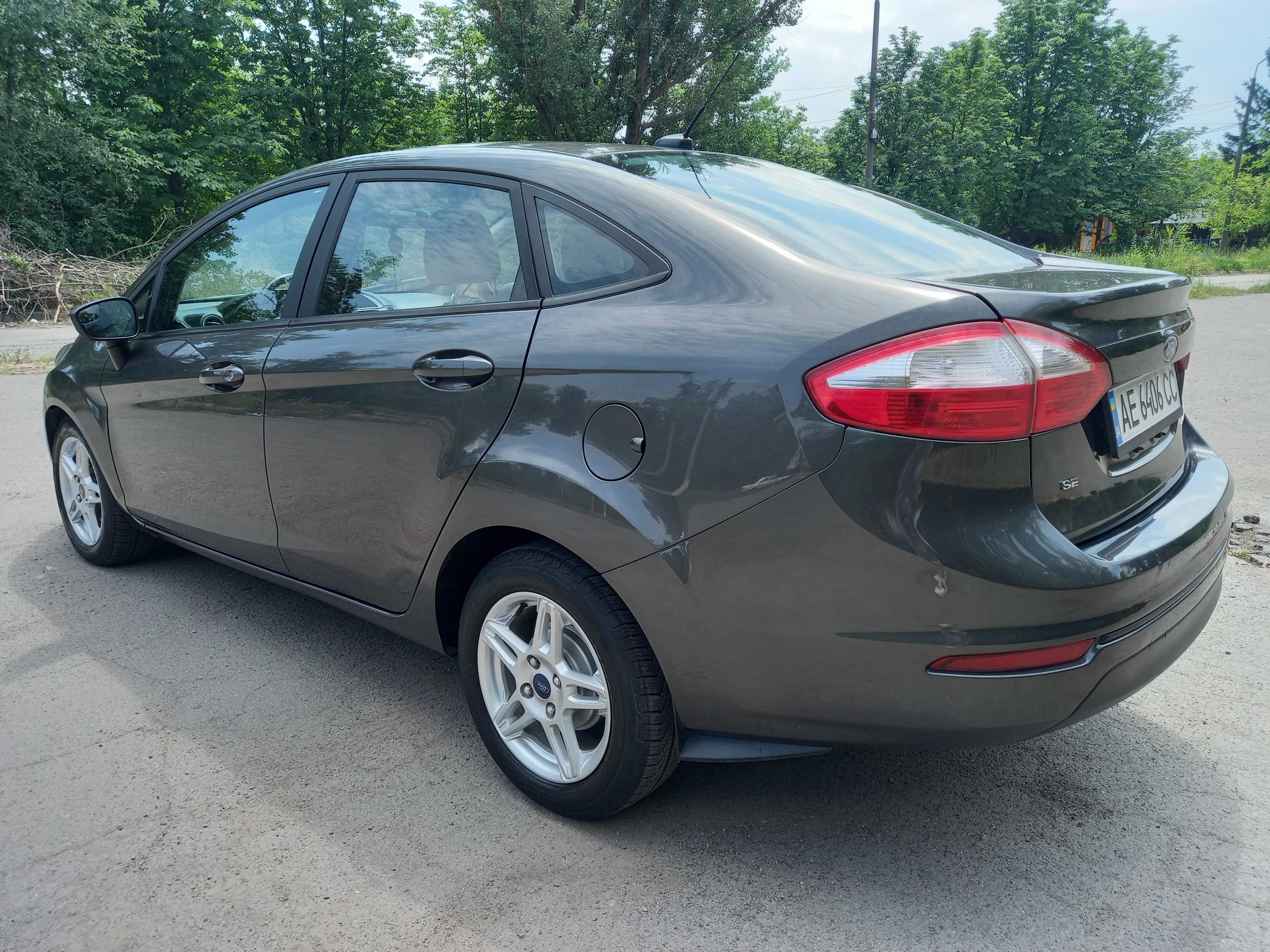 Ford Fiesta 2017 г. 1.6 бензин Автомат!