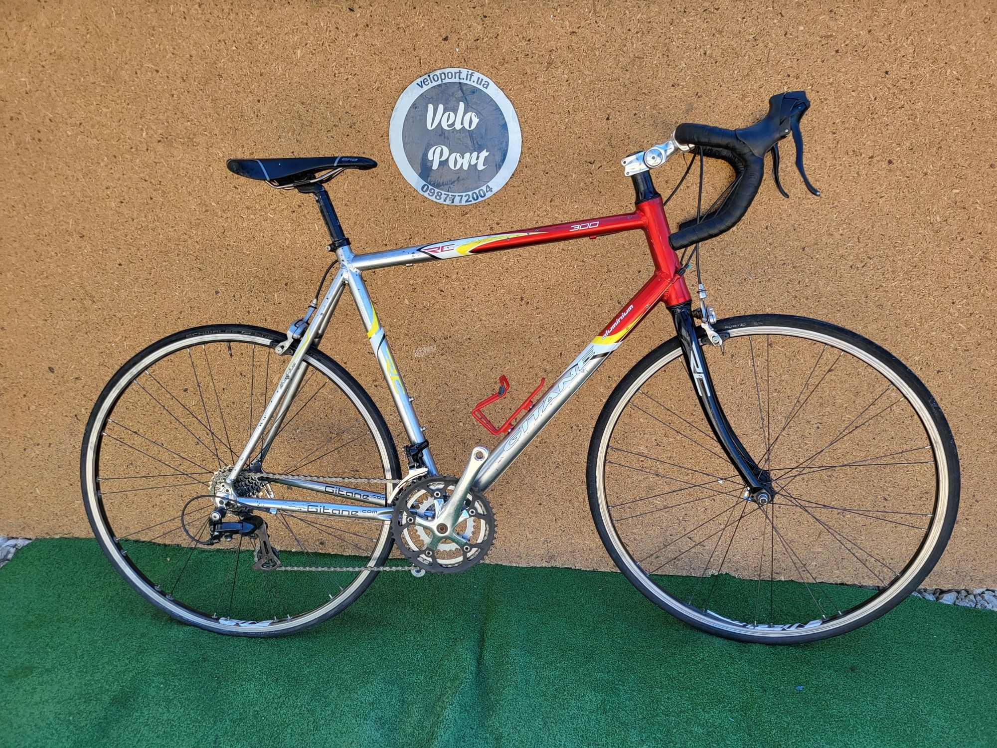 Шосейний велосипед Gitane / Shimano sora