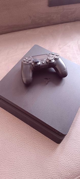 PlayStation 4 "Avariada"