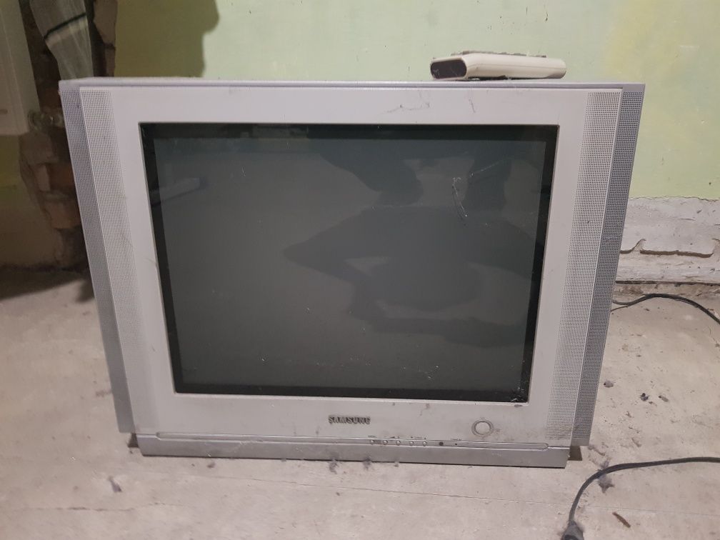 Телевизор SAMSUNG TV  500грн