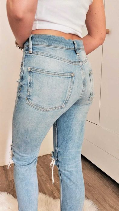 Spodnie jeansy niebieskie Zara r.M 38