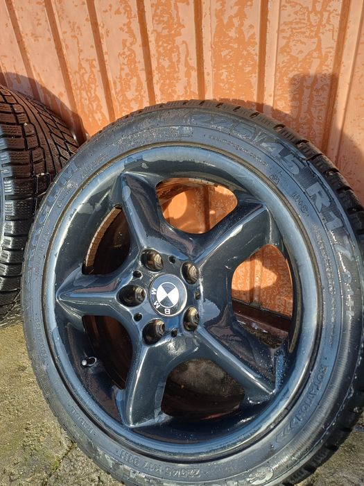 Felgi 17 z oponami zimowymi  5x120 BMW