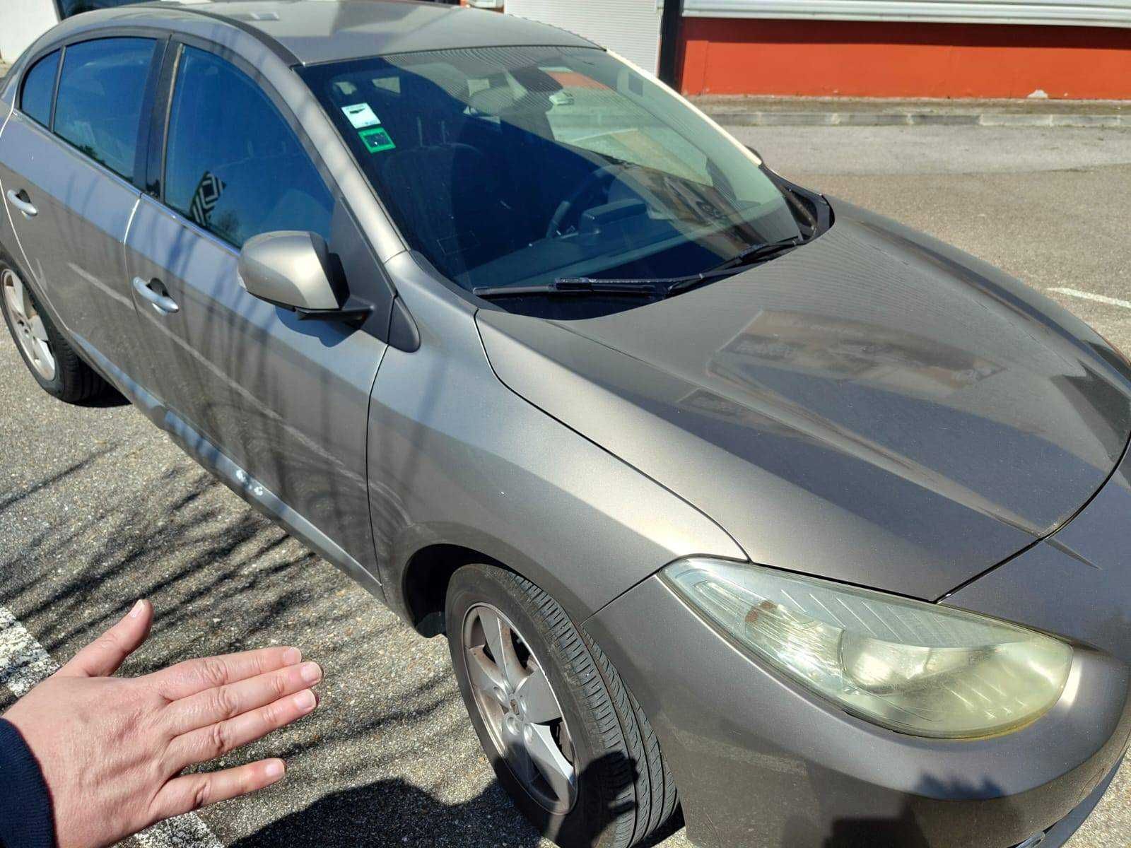Renault Fluence 1.5 dCi  – 2010 – 230.000 km – Espaçoso e Económico