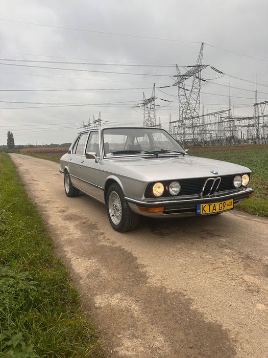 BMW Seria 5 Bmw 520 e12 ładny stan zabytek żółte tablice