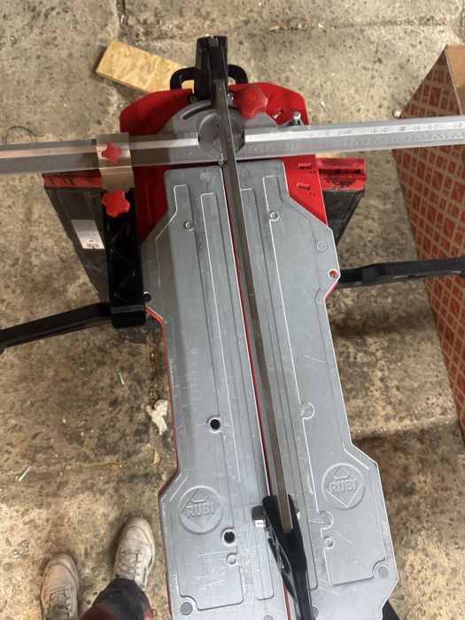 Maszynka do plytek Rubi