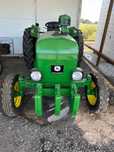 John deere 1030 .