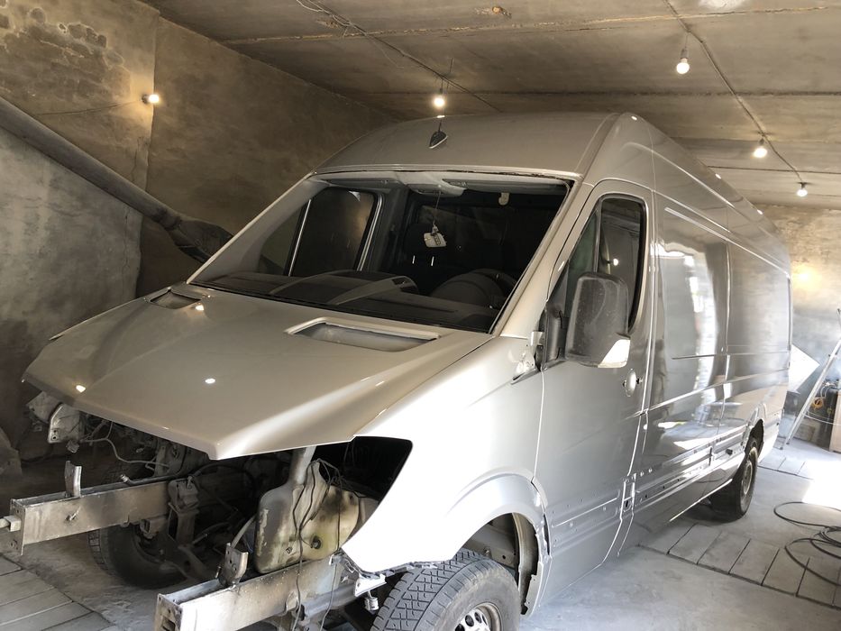 Покраска бусов та легкових авто